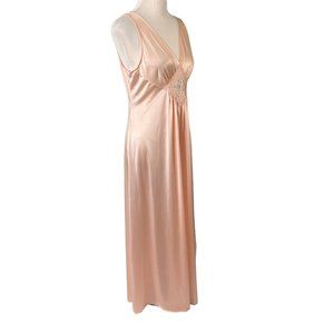 Vanity Fair Size 34 Pink Nightgown Vintage 1980s Long Made in USA